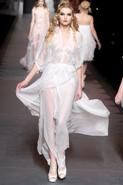 Look 61